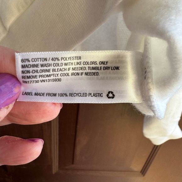 Wild Fable NWT White Sweatshirt Size Medium - Picture 3 of 5